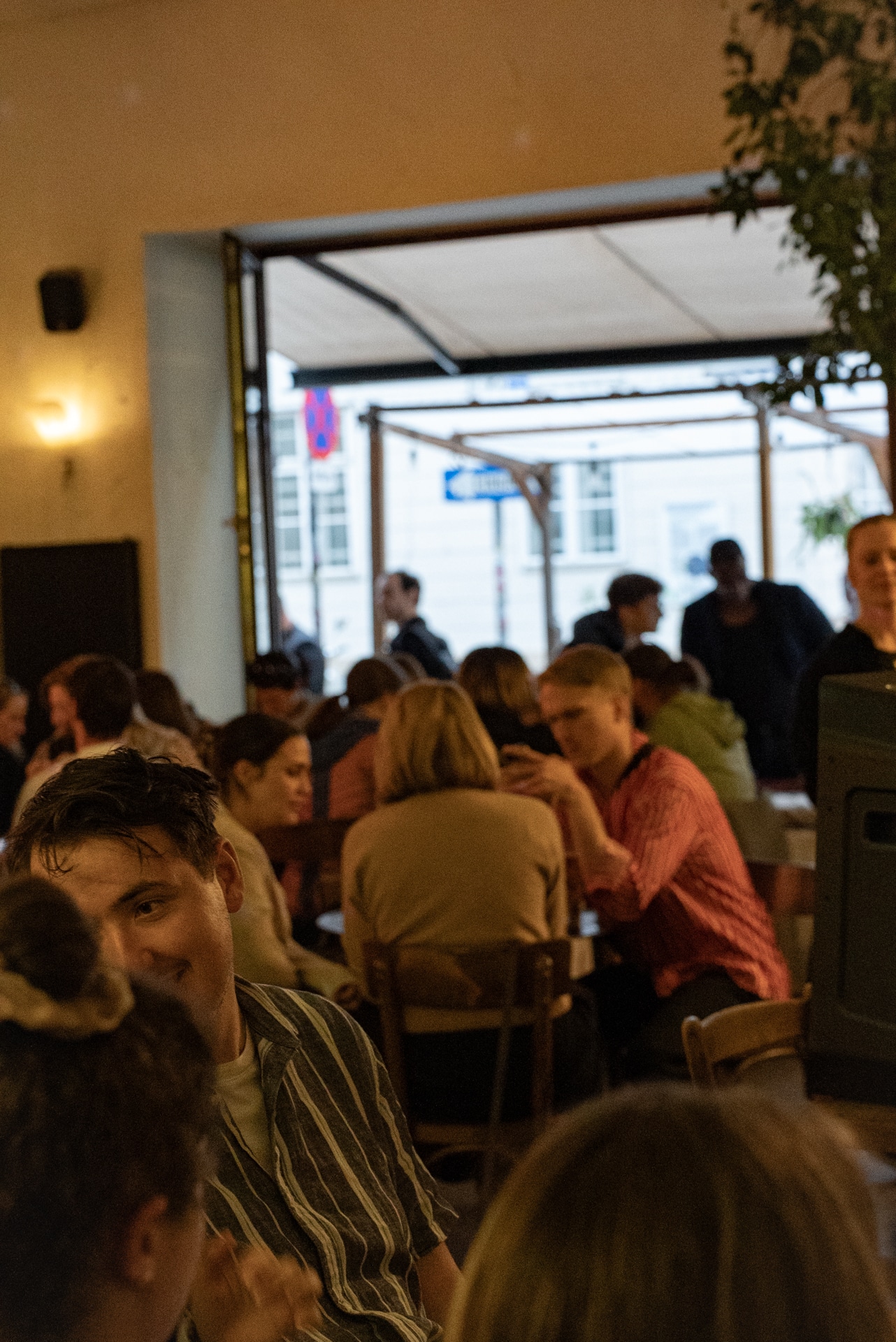 Sommersaison 2026: Der WIRR Gastgarten öffnet